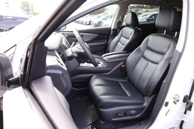 Certified 2024 Nissan Murano SV w/ SV Midnight Edition Package AWD/4WD image 8