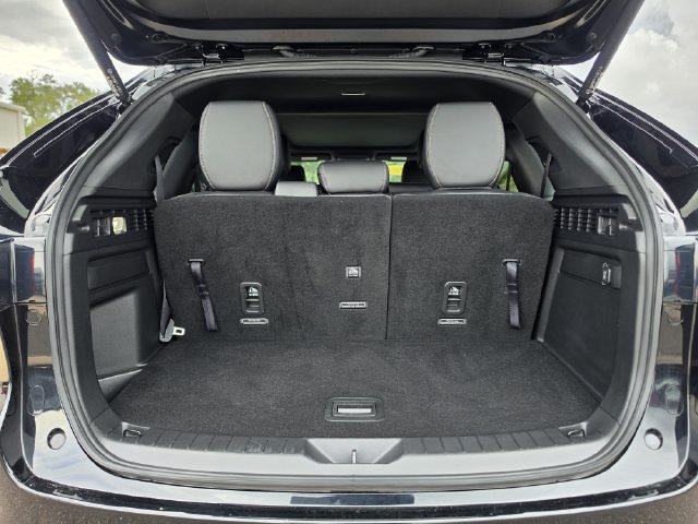 Certified 2026 MAZDA CX-90 3.3 Turbo S w/ Premium Package AWD/4WD image 8
