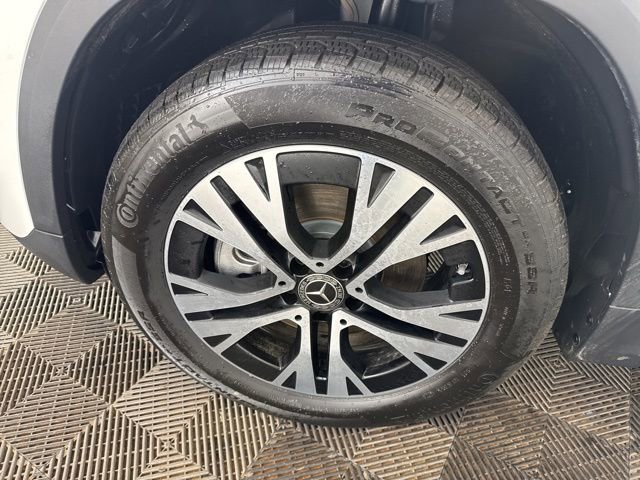 Used 2025 Mercedes-Benz GLA 250 4MATIC image 30