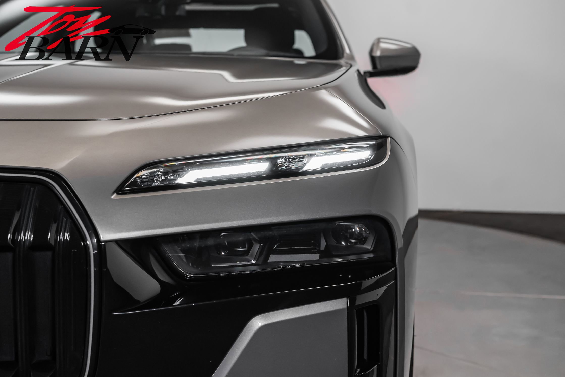 Used 2024 BMW 760i xDrive w/ Executive Package image 11