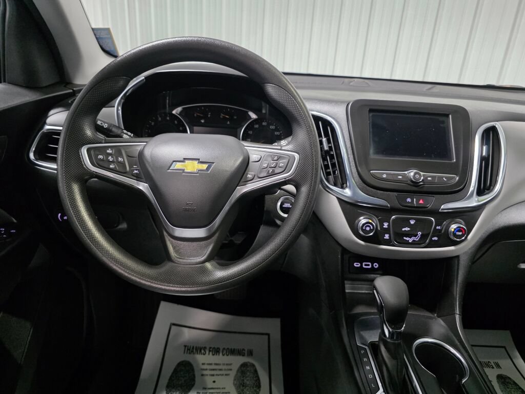 Used 2023 Chevrolet Equinox LS w/ LS Convenience Package FWD image 8