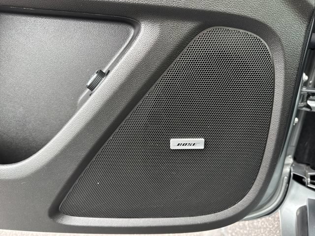 Used 2023 Chevrolet Traverse Premier w/ LPO, Floor Liner Package AWD/4WD image 12
