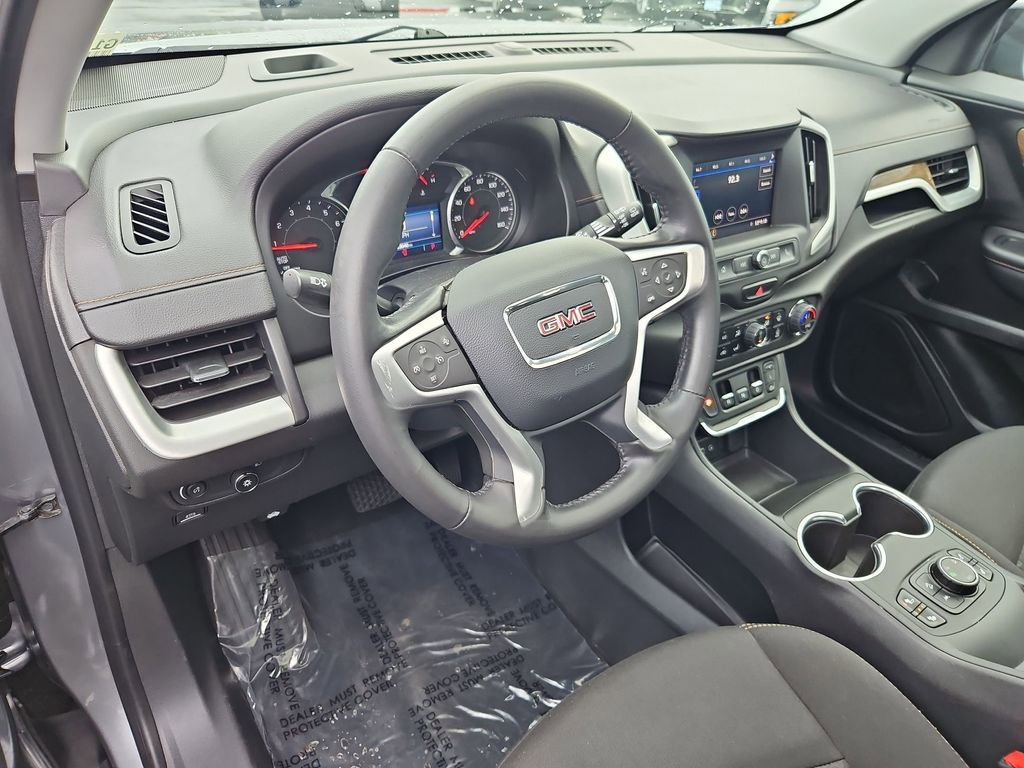 Used 2020 GMC Terrain SLE w/ Driver Convenience Package image 13