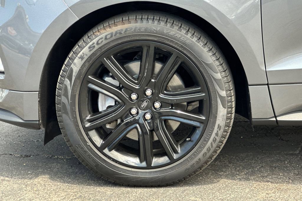 Used 2023 Ford Edge ST-Line AWD/4WD image 28