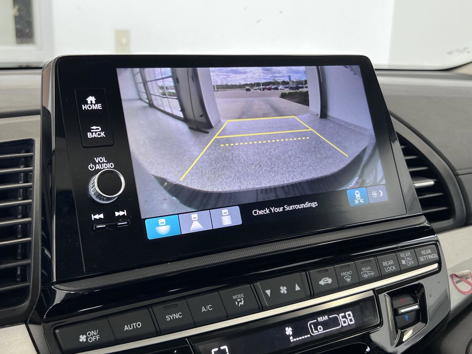Used 2025 Honda Odyssey EX-L image 8