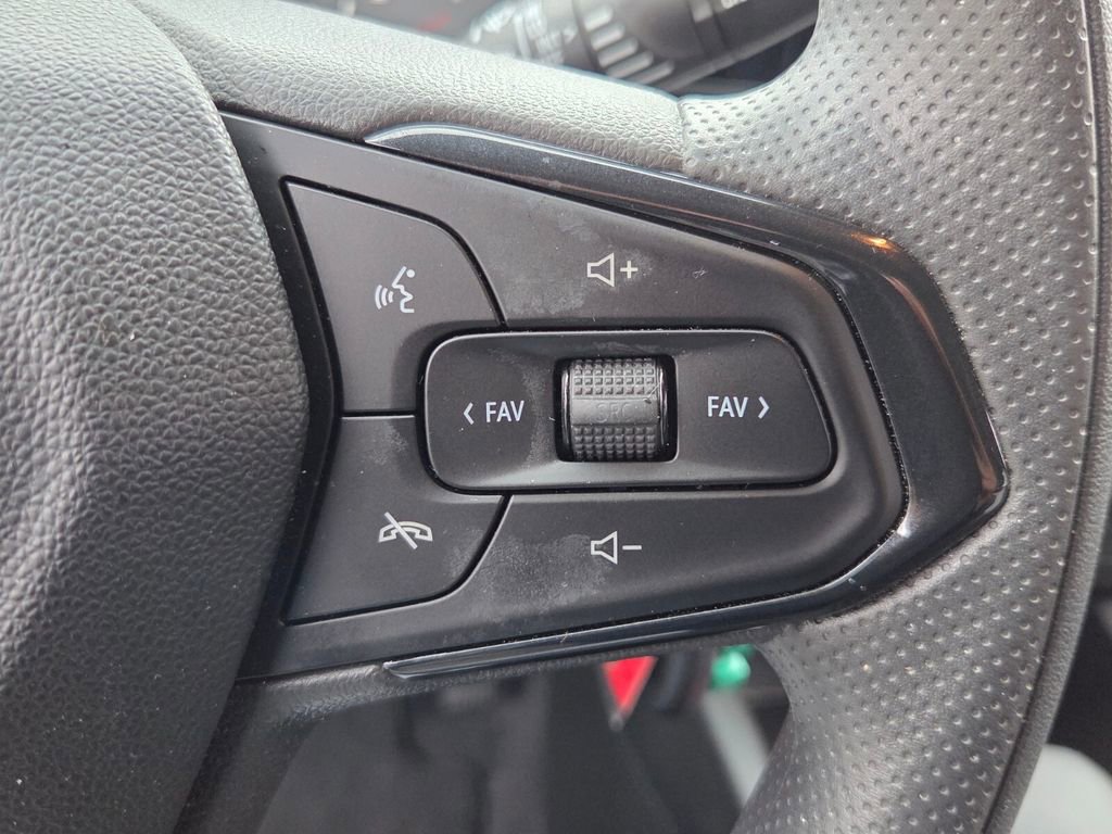 Used 2024 Chevrolet Trax LS image 22