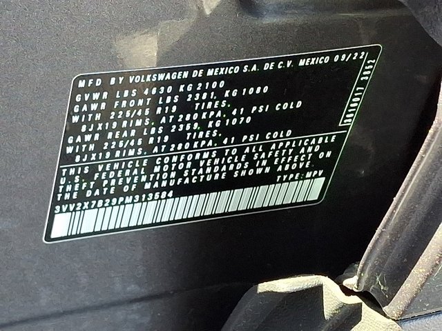 Certified 2023 Volkswagen Taos SEL AWD/4WD image 33