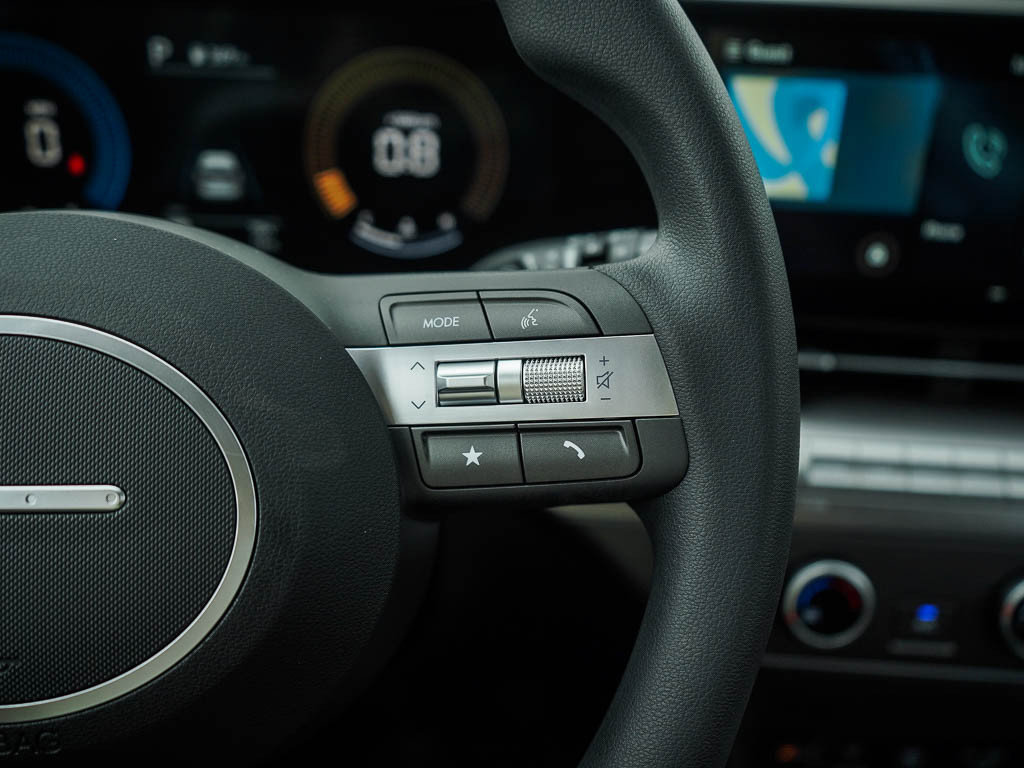 New 2027 Hyundai Kona SE AWD/4WD image 20