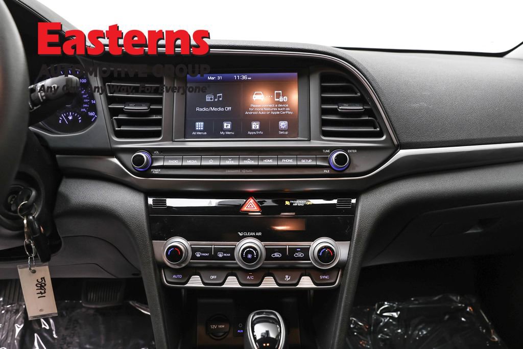 Used 2020 Hyundai Elantra SEL w/ Cargo Package (C1) image 12