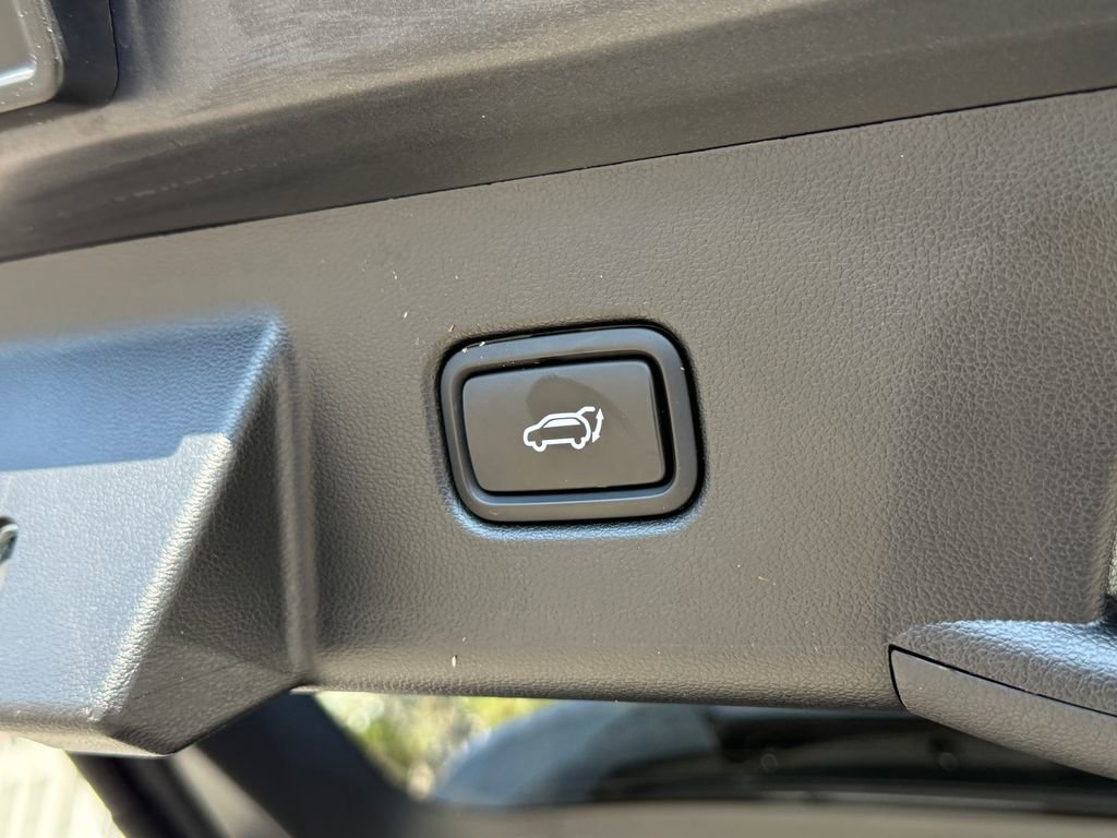 Used 2023 Hyundai Tucson Limited image 15