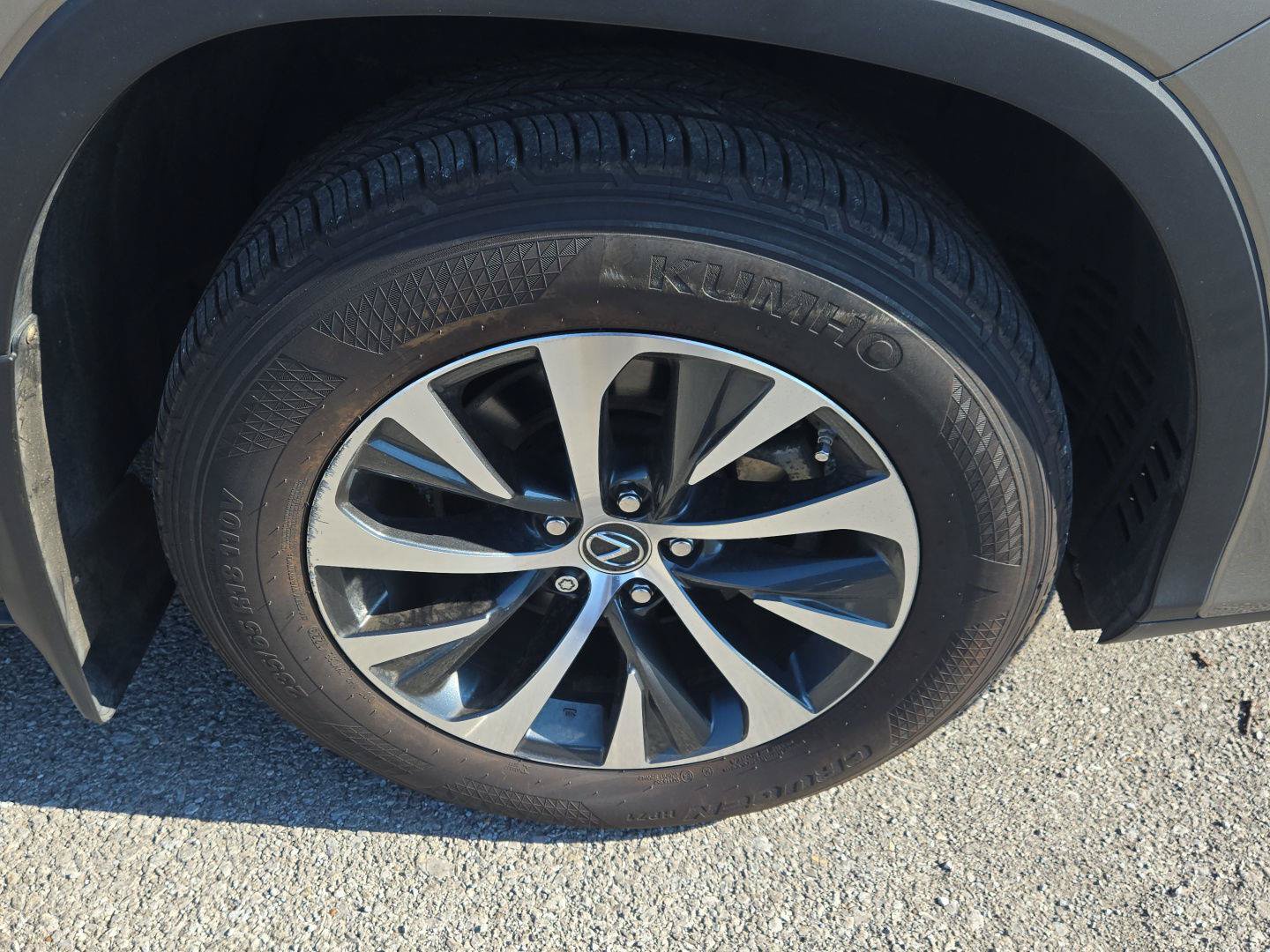 Used 2022 Lexus RX 450h AWD w/ Premium Package image 9