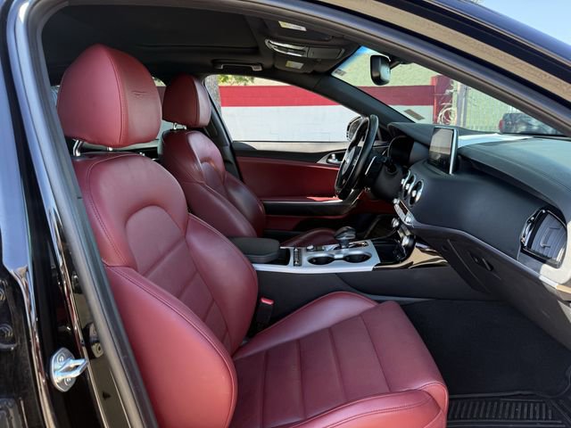 Used 2019 Kia Stinger GT2 AWD/4WD image 31