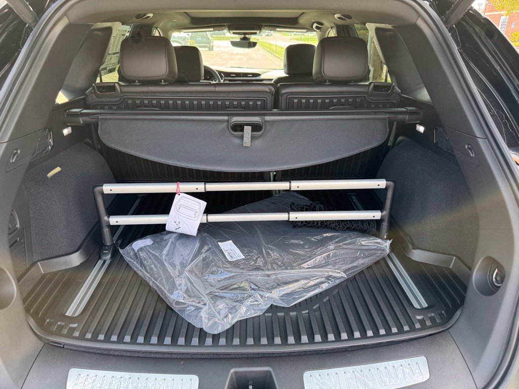 New 2026 Cadillac XT5 Sportv w/ LPO, Floor Liner Package AWD/4WD image 32