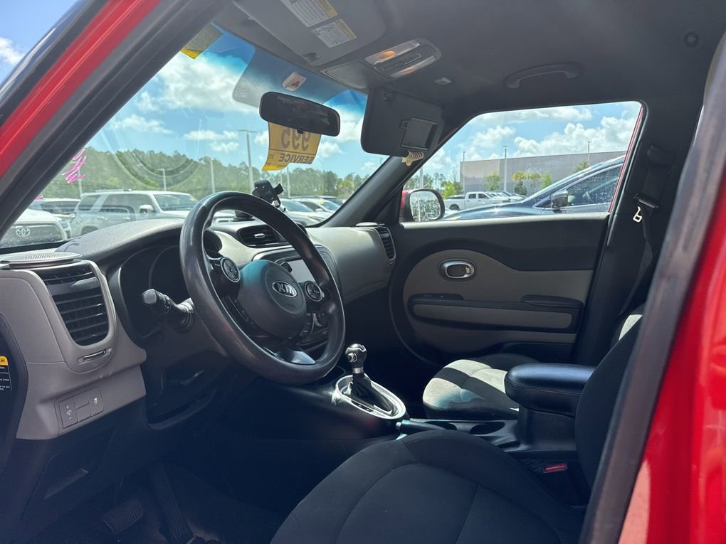 Used 2019 Kia Soul FWD image 6