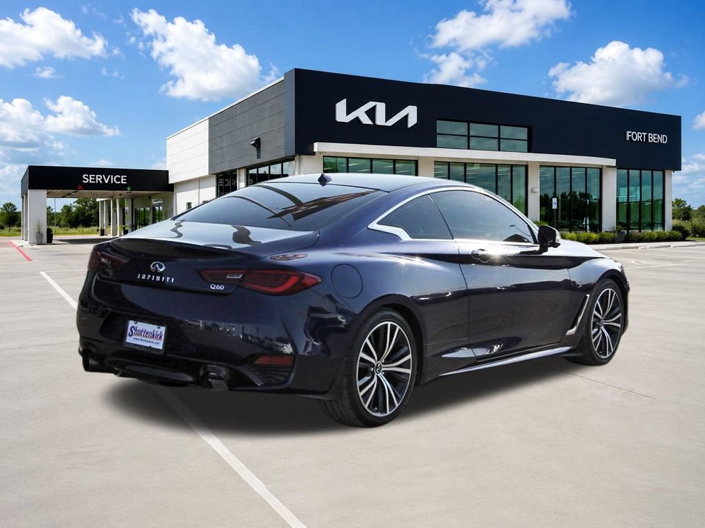 Used 2022 INFINITI Q60 3.0t Luxe w/ Cargo Package RWD image 5