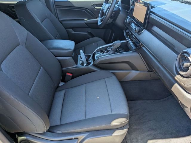 Used 2024 Chevrolet Colorado Trail Boss w/ Advanced Trailering Package AWD/4WD image 31