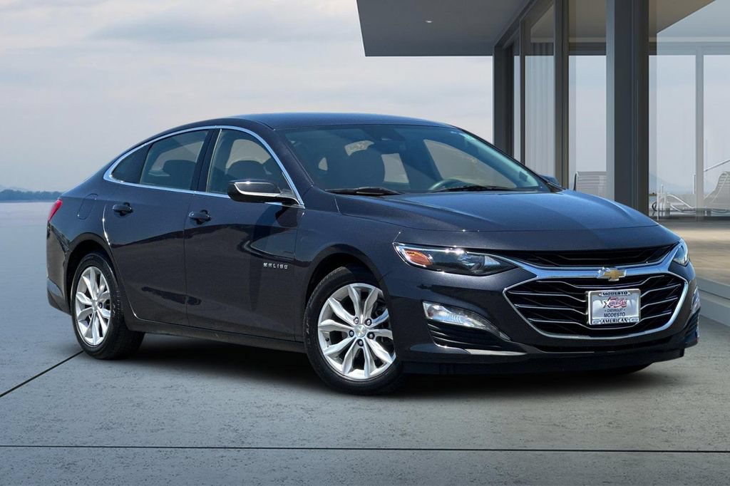 Used 2023 Chevrolet Malibu LT FWD image 2
