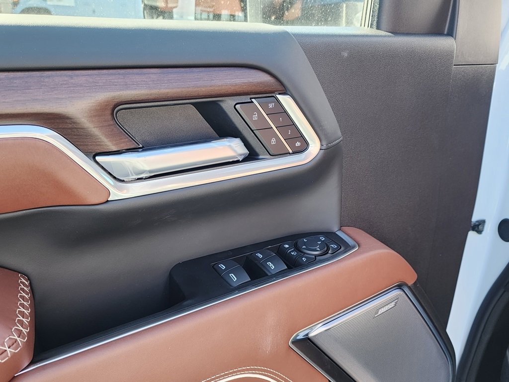 New 2026 GMC Sierra 3500 Denali Ultimate image 15