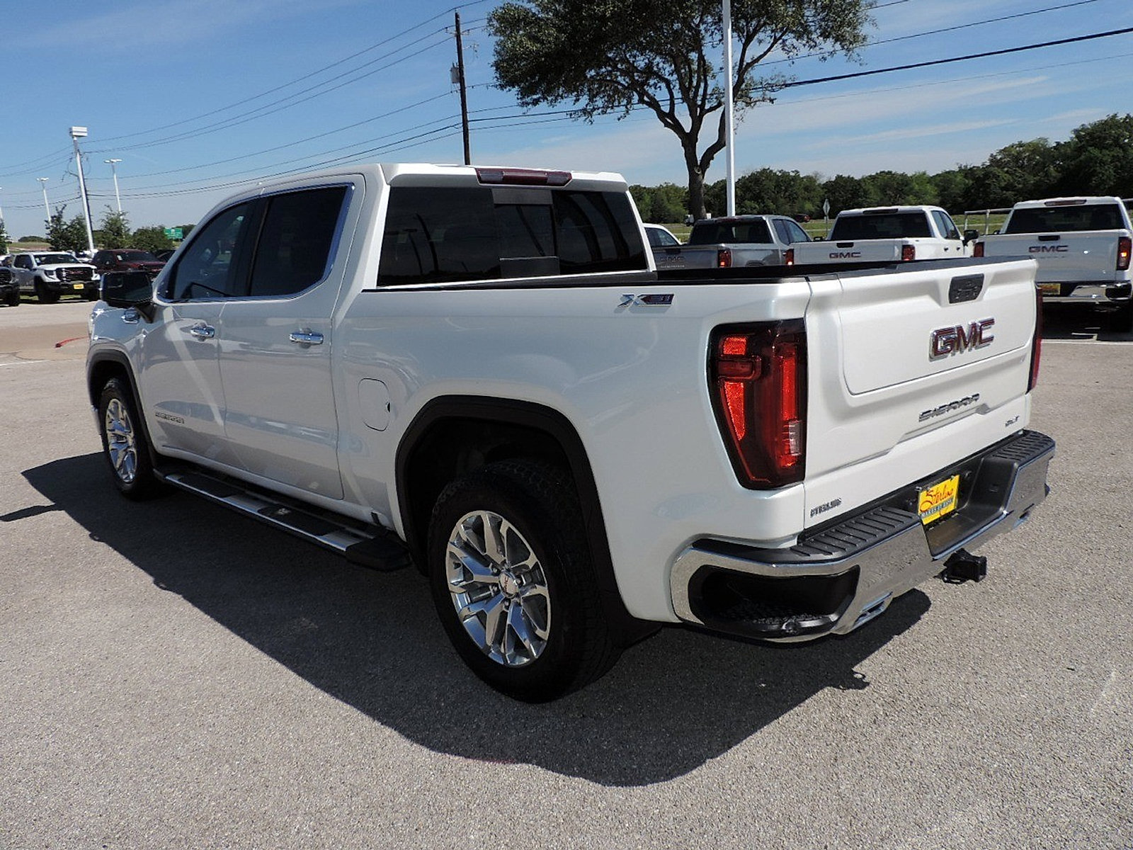 Certified 2021 GMC Sierra 1500 SLT image 7
