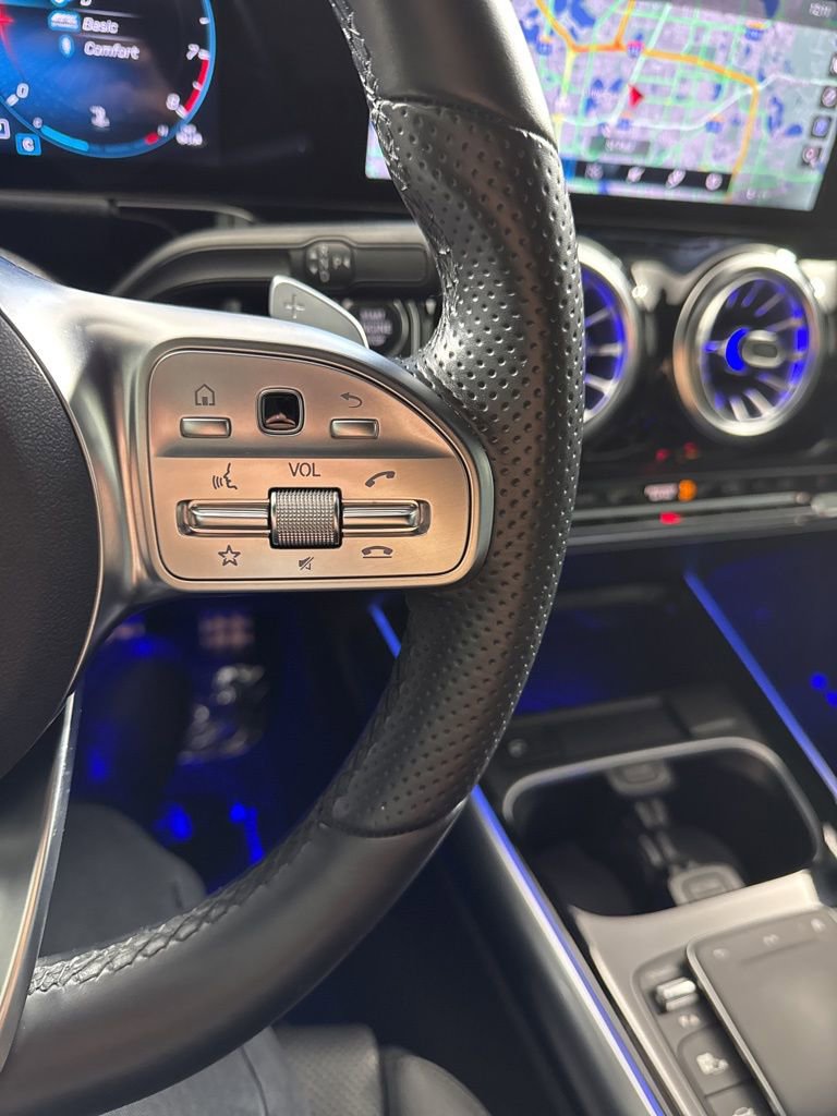 Used 2023 Mercedes-Benz GLA 45 AMG 4MATIC image 32