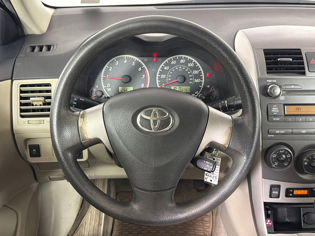 Used 2011 Toyota Corolla LE FWD image 22