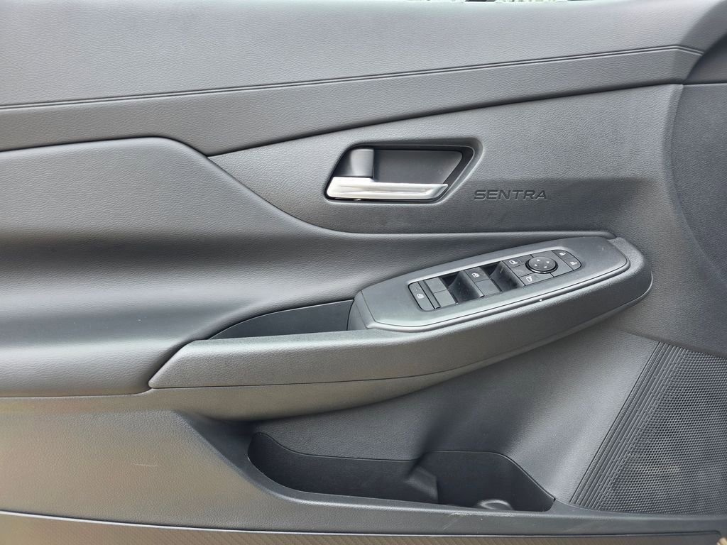 New 2026 Nissan Sentra SV image 12