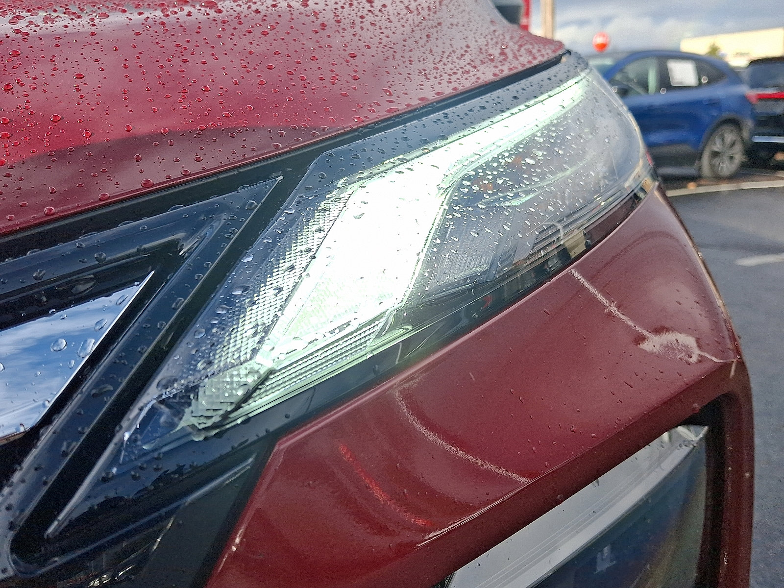 Certified 2025 Nissan Rogue S image 9