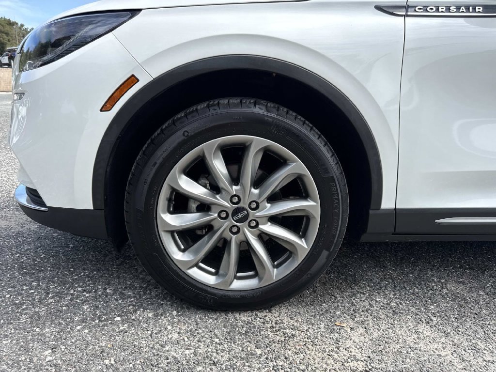 Used 2022 Lincoln Corsair AWD w/ Premium Package image 10