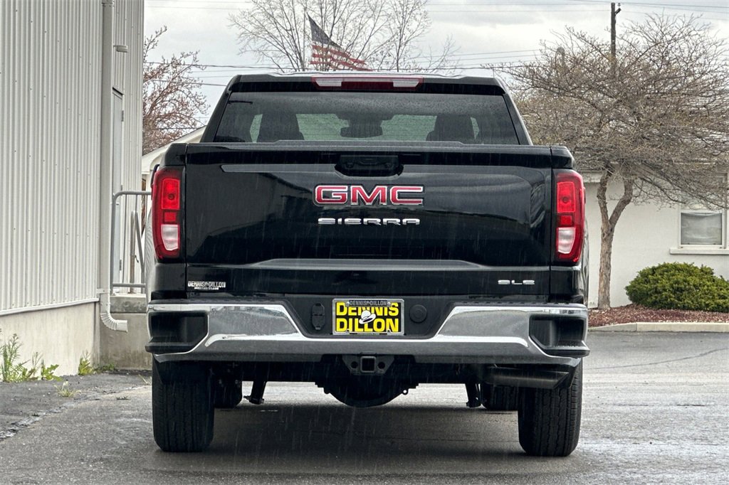 New 2025 GMC Sierra 1500 SLE image 6