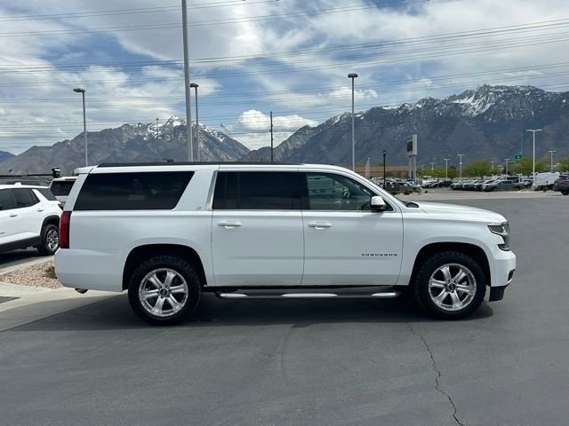 Used 2015 Chevrolet Suburban LT w/ Luxury Package image 26