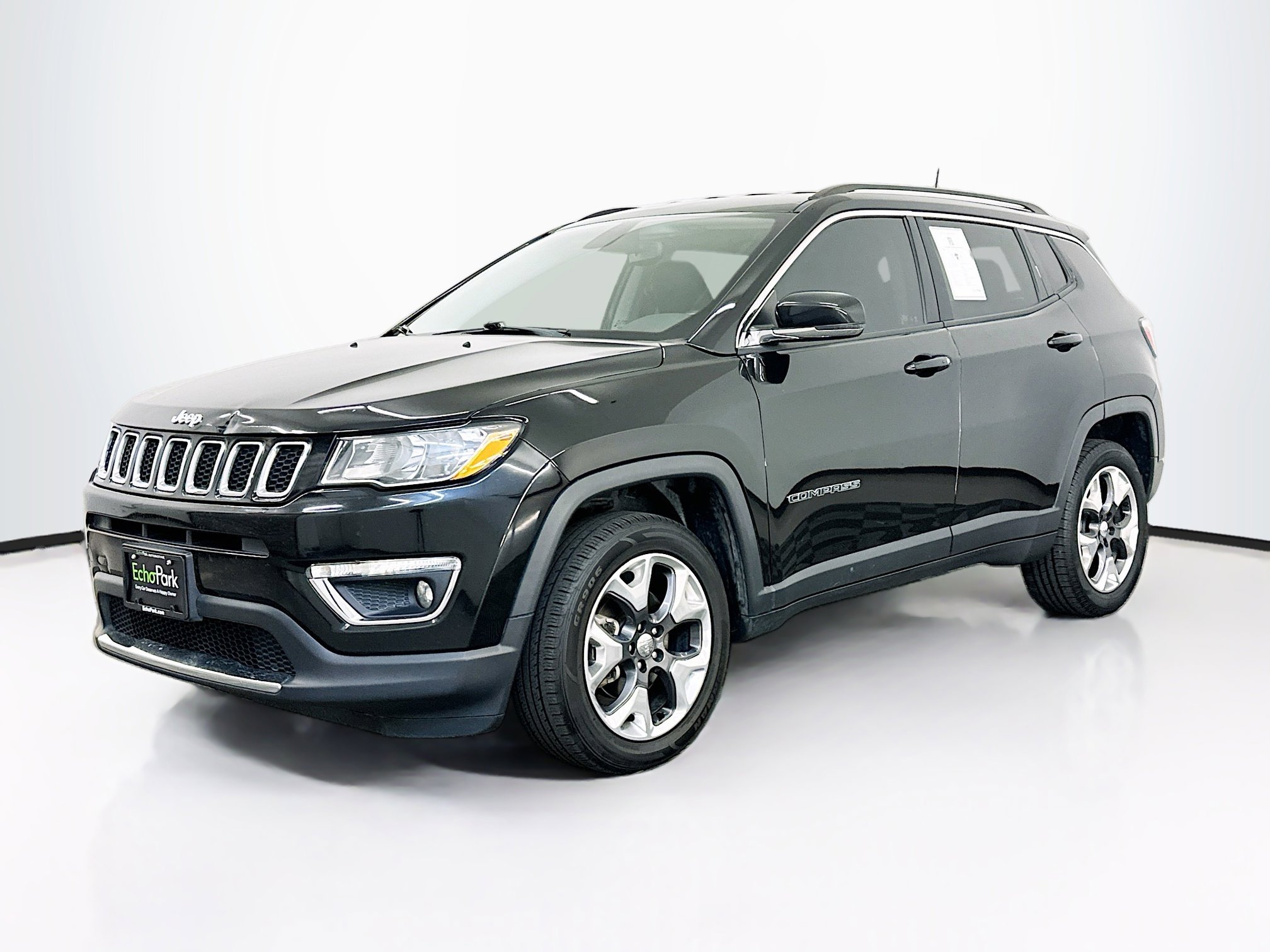 Used 2019 Jeep Compass Limited image 3