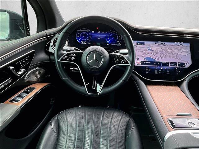 Certified 2023 Mercedes-Benz EQS 580 4MATIC SUV image 7