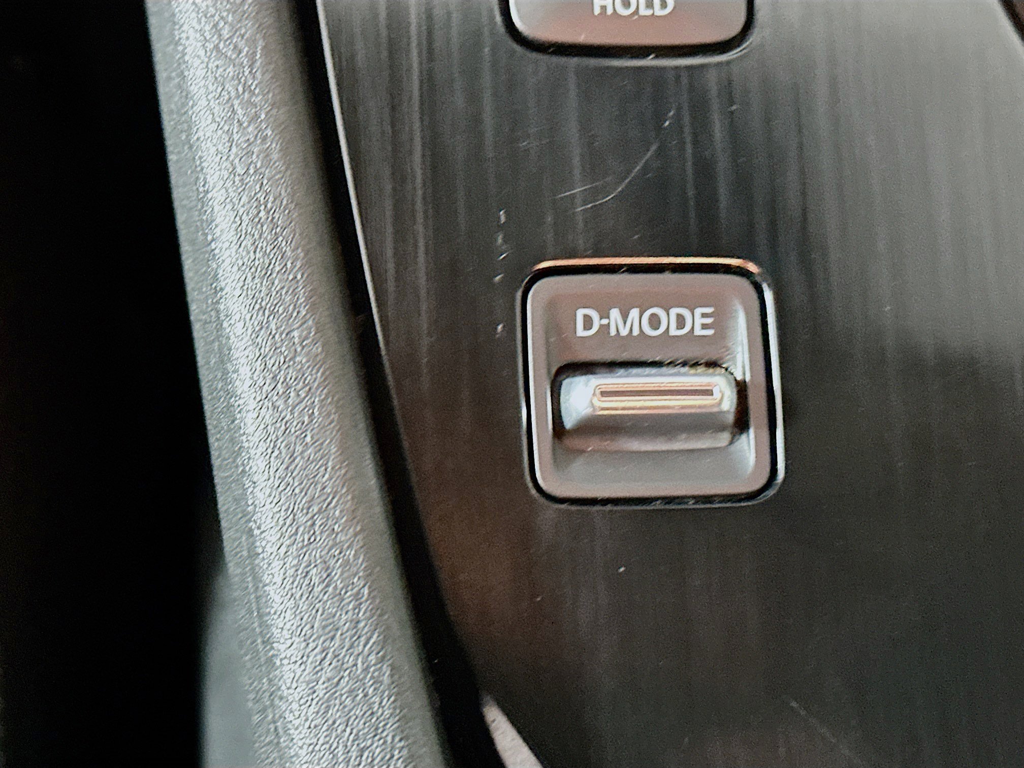 Used 2023 Nissan Rogue SV image 25