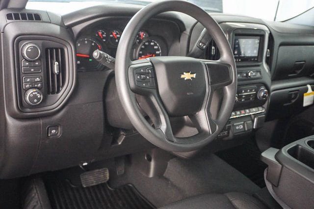 New 2026 Chevrolet Silverado 2500 Custom w/ Custom Value Package AWD/4WD image 12
