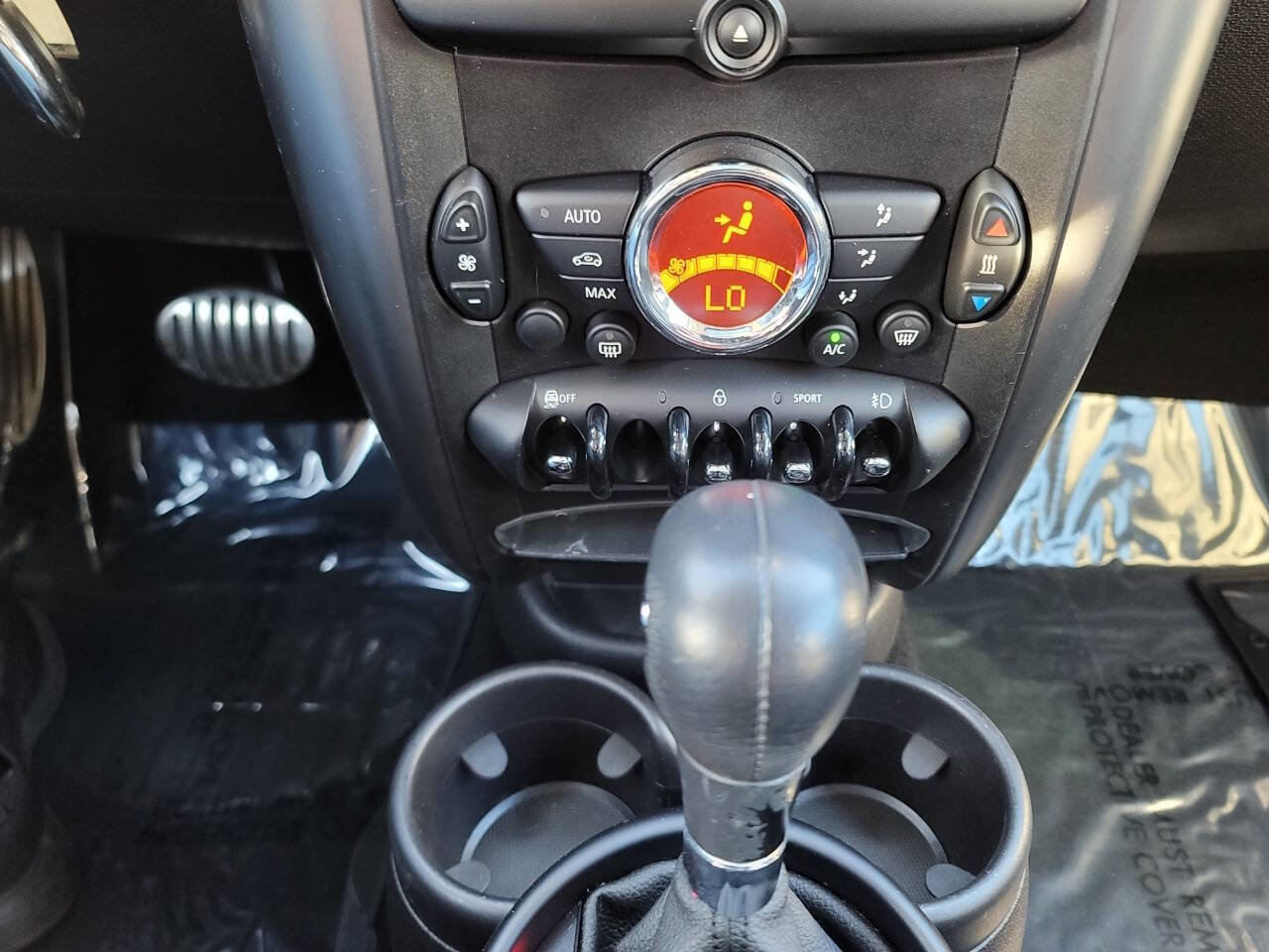 Used 2016 MINI Cooper Clubman image 18