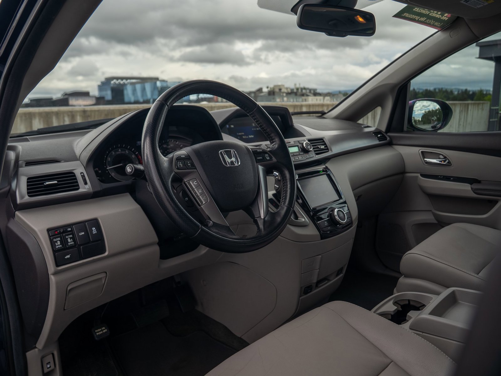 Used 2014 Honda Odyssey EX-L image 16