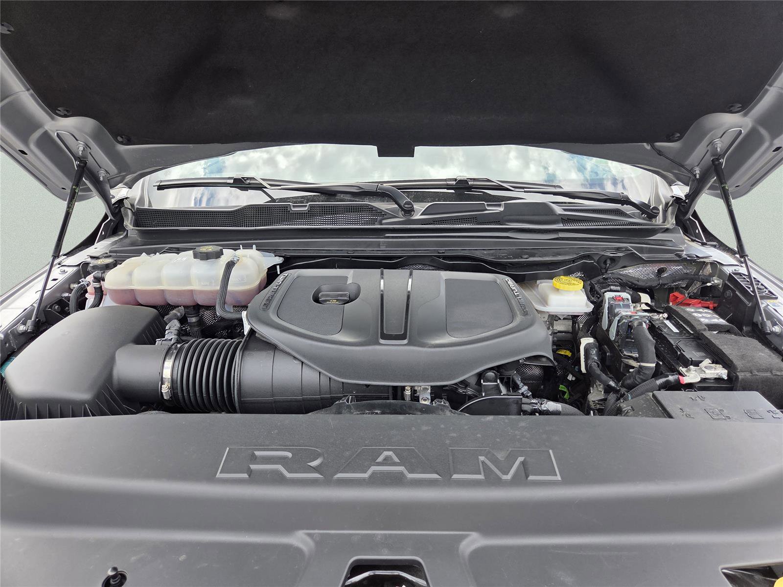 Used 2025 RAM 1500 Big Horn AWD/4WD image 30
