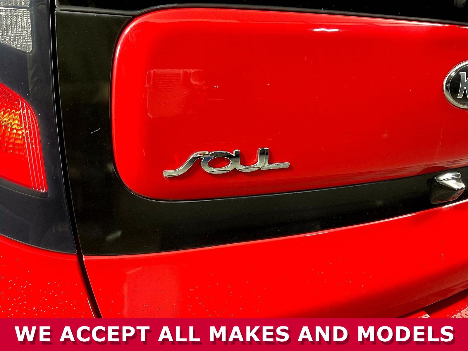 Used 2017 Kia Soul + w/ Designer's Package FWD image 22