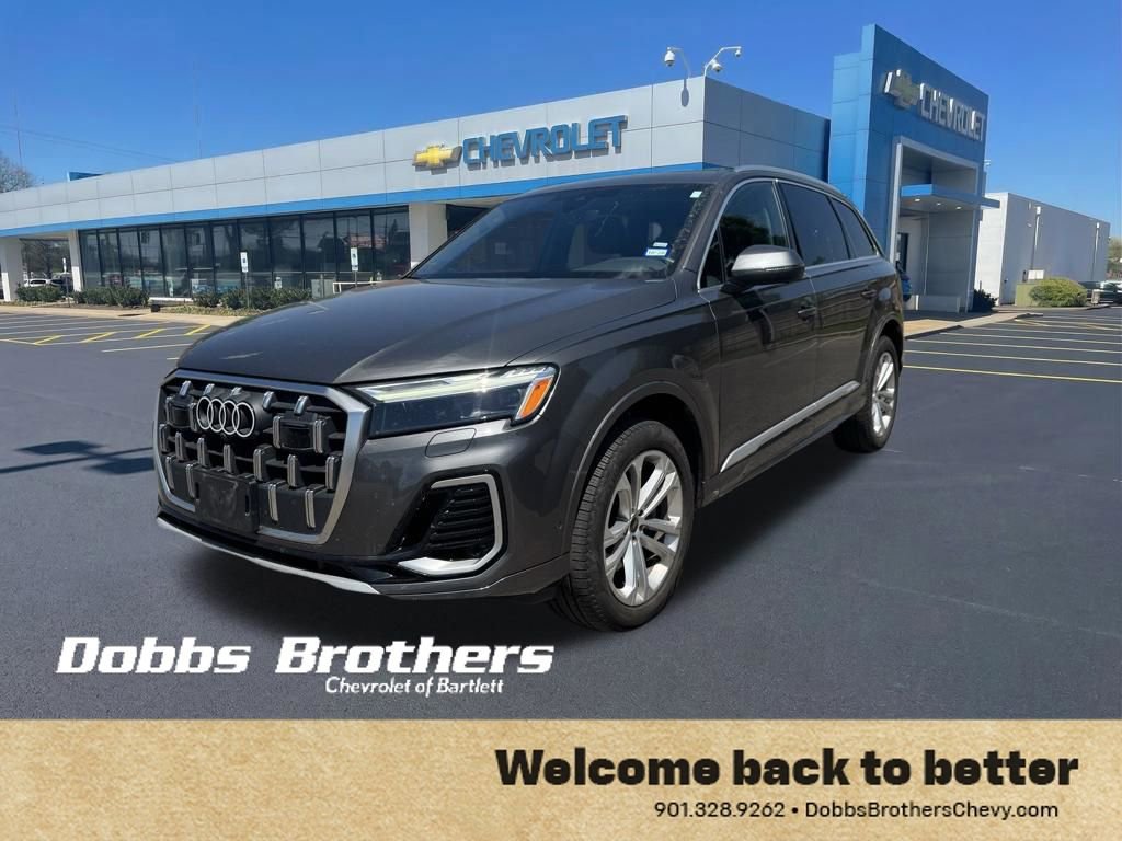 Used 2025 Audi Q7 3.0T Premium Plus AWD/4WD image 3