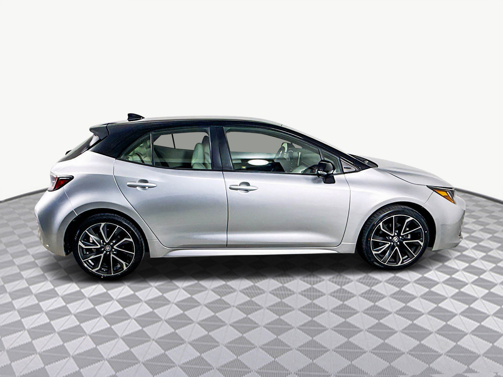 Used 2020 Toyota Corolla XSE image 11