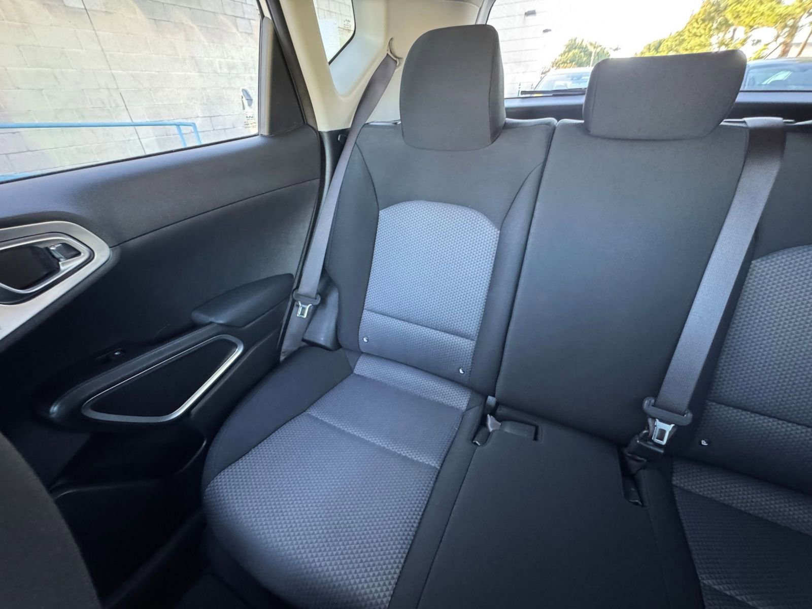 Used 2025 Kia Soul LX w/ LX Technology Package image 37