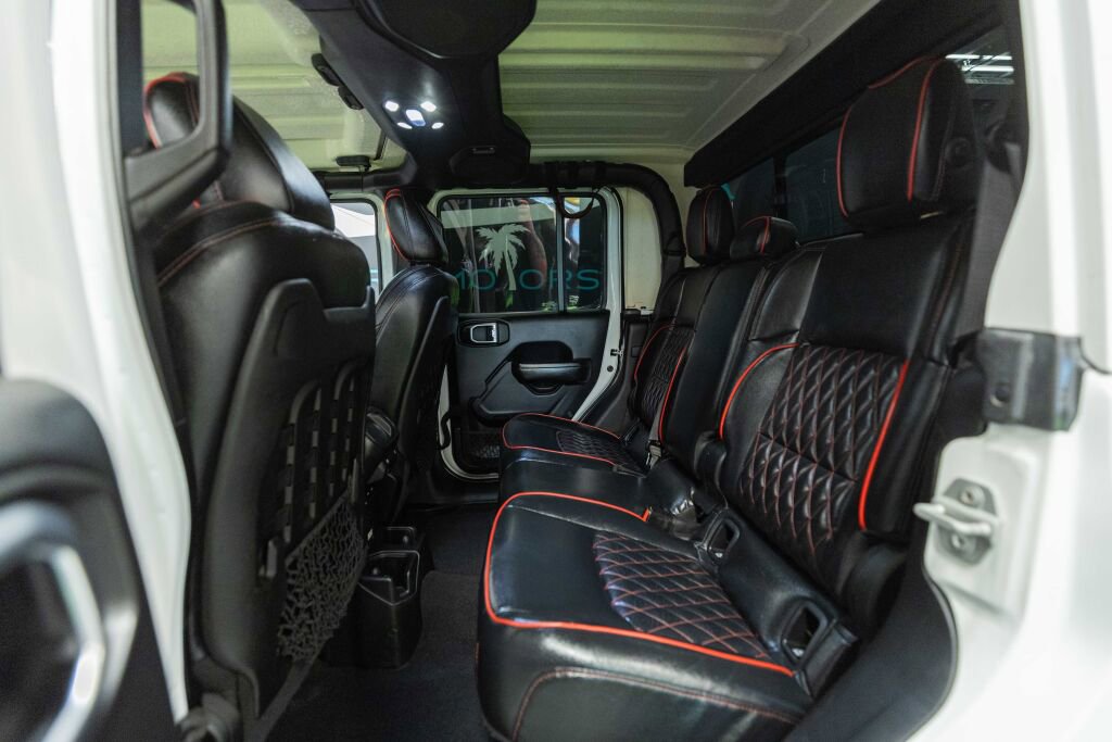 Used 2020 Jeep Gladiator Rubicon image 14