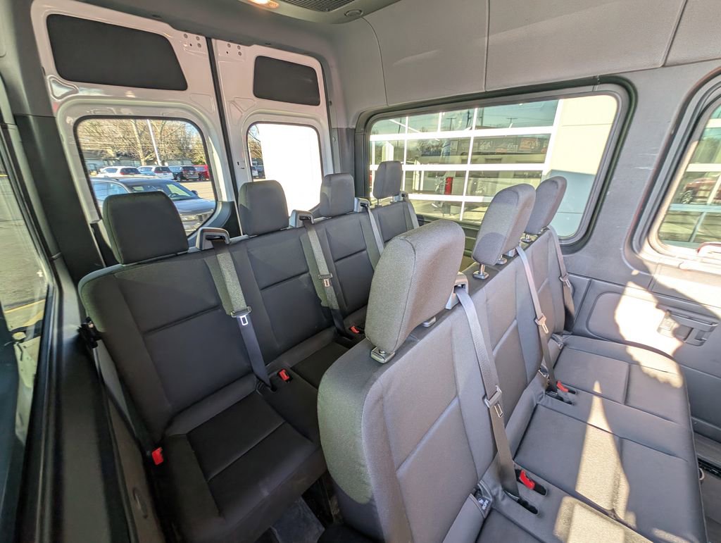 Used 2024 Mercedes-Benz Sprinter 2500 image 18
