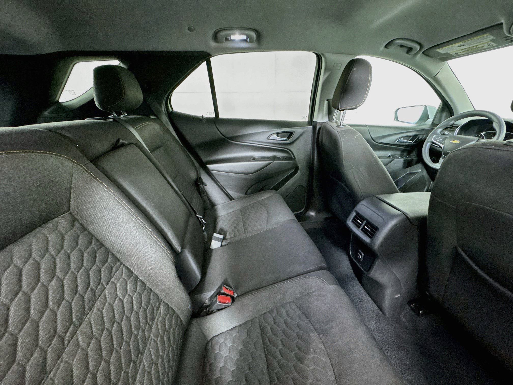 Used 2021 Chevrolet Equinox LT FWD image 46