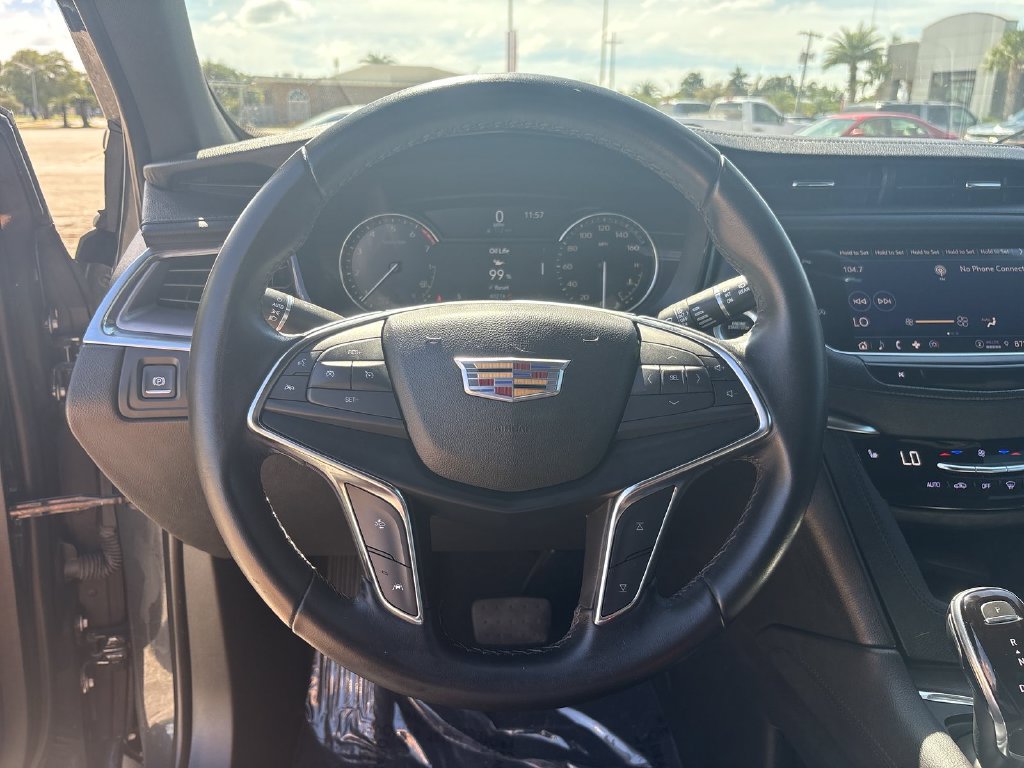 Used 2022 Cadillac XT5 Luxury FWD image 16