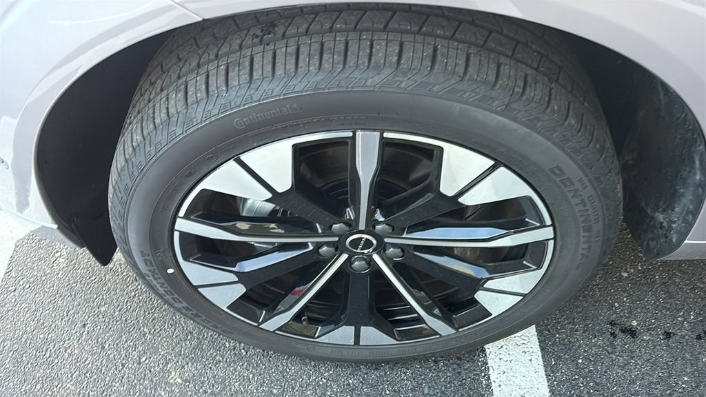 New 2026 Volvo XC60 B5 Plus w/ Protection Package Premier AWD/4WD image 34