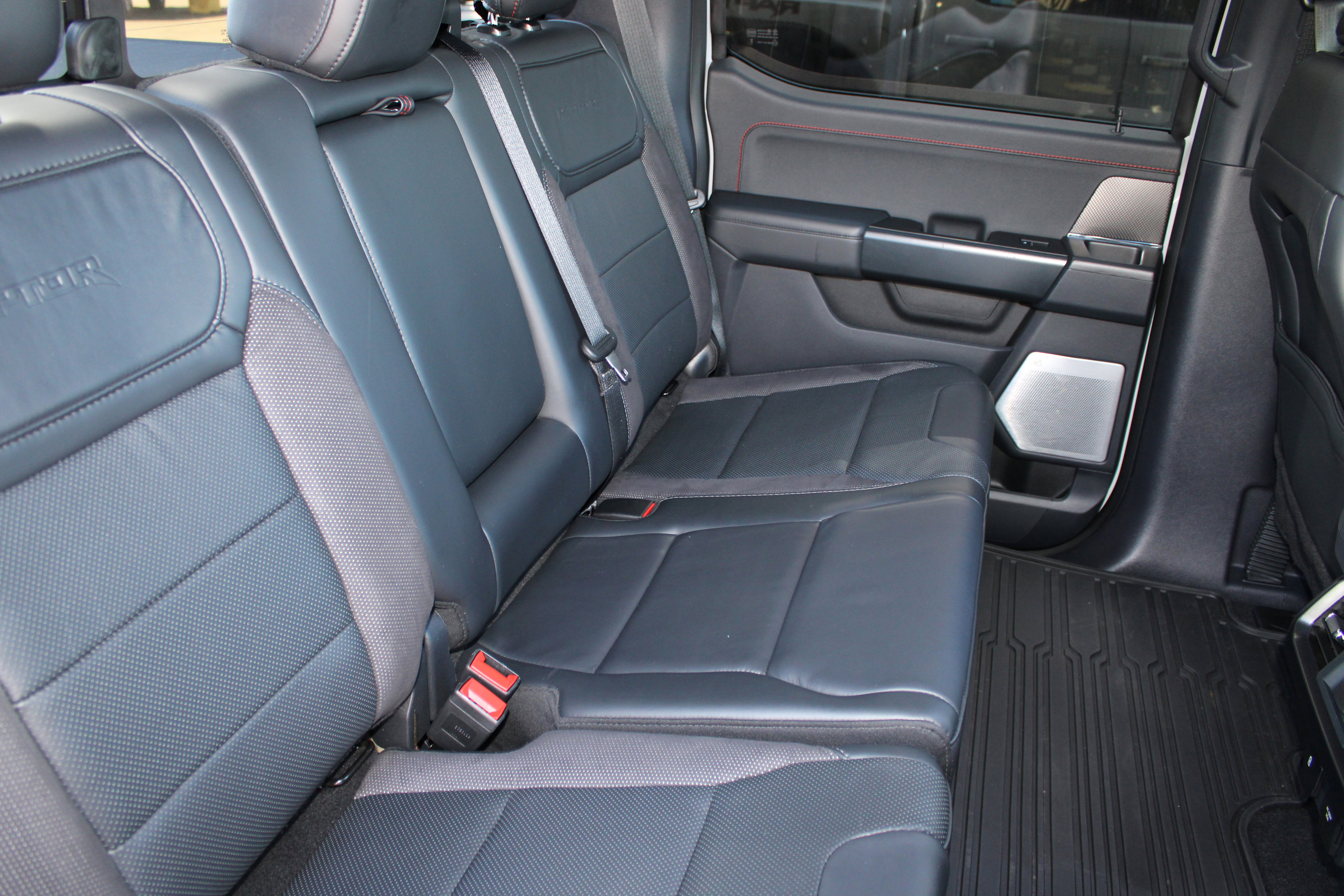 Used 2024 Ford F150 Raptor image 15