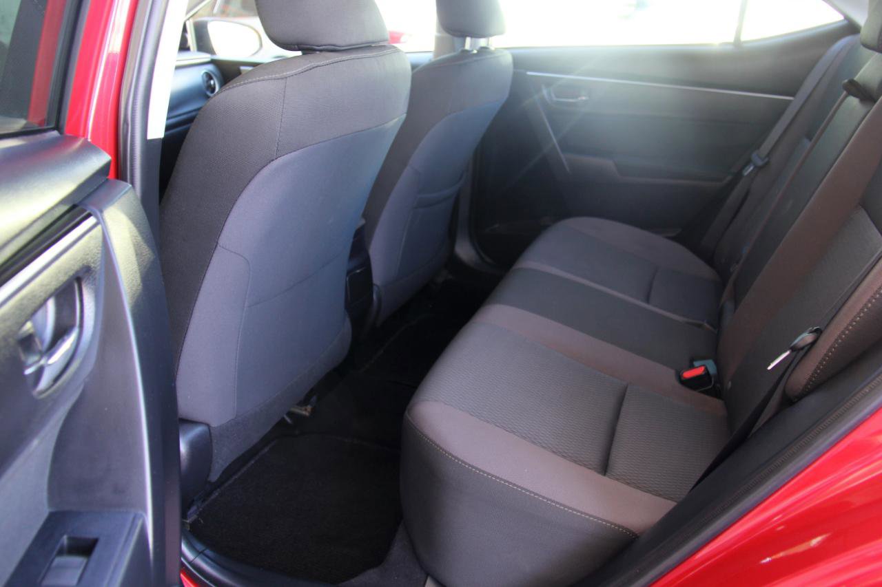 Used 2017 Toyota Corolla LE w/ Carpet Mat Package (TMS) image 24