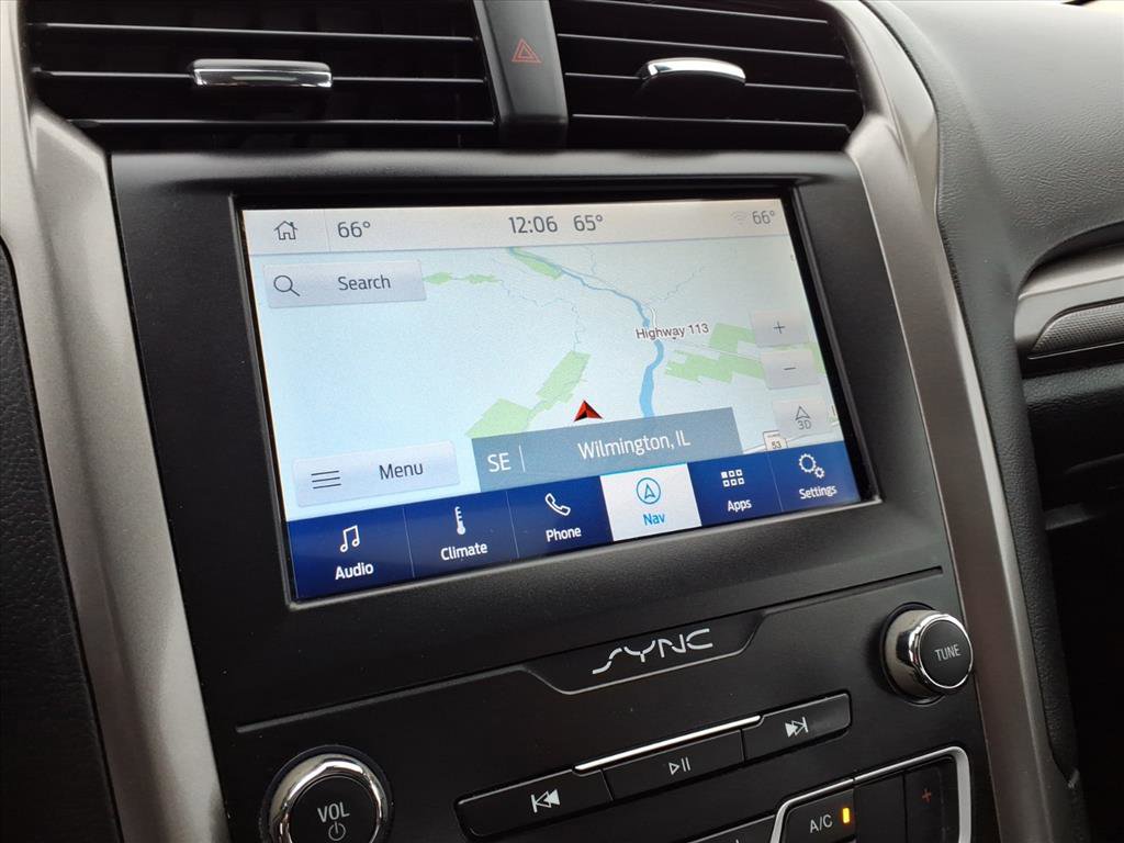 Used 2019 Ford Fusion SE image 20