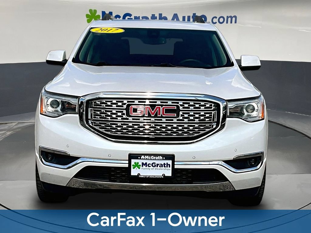 Used 2017 GMC Acadia Denali w/ Technology Package AWD/4WD image 2